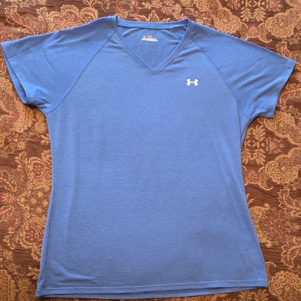 Under Armor Women's Blue Activewear T-shirt